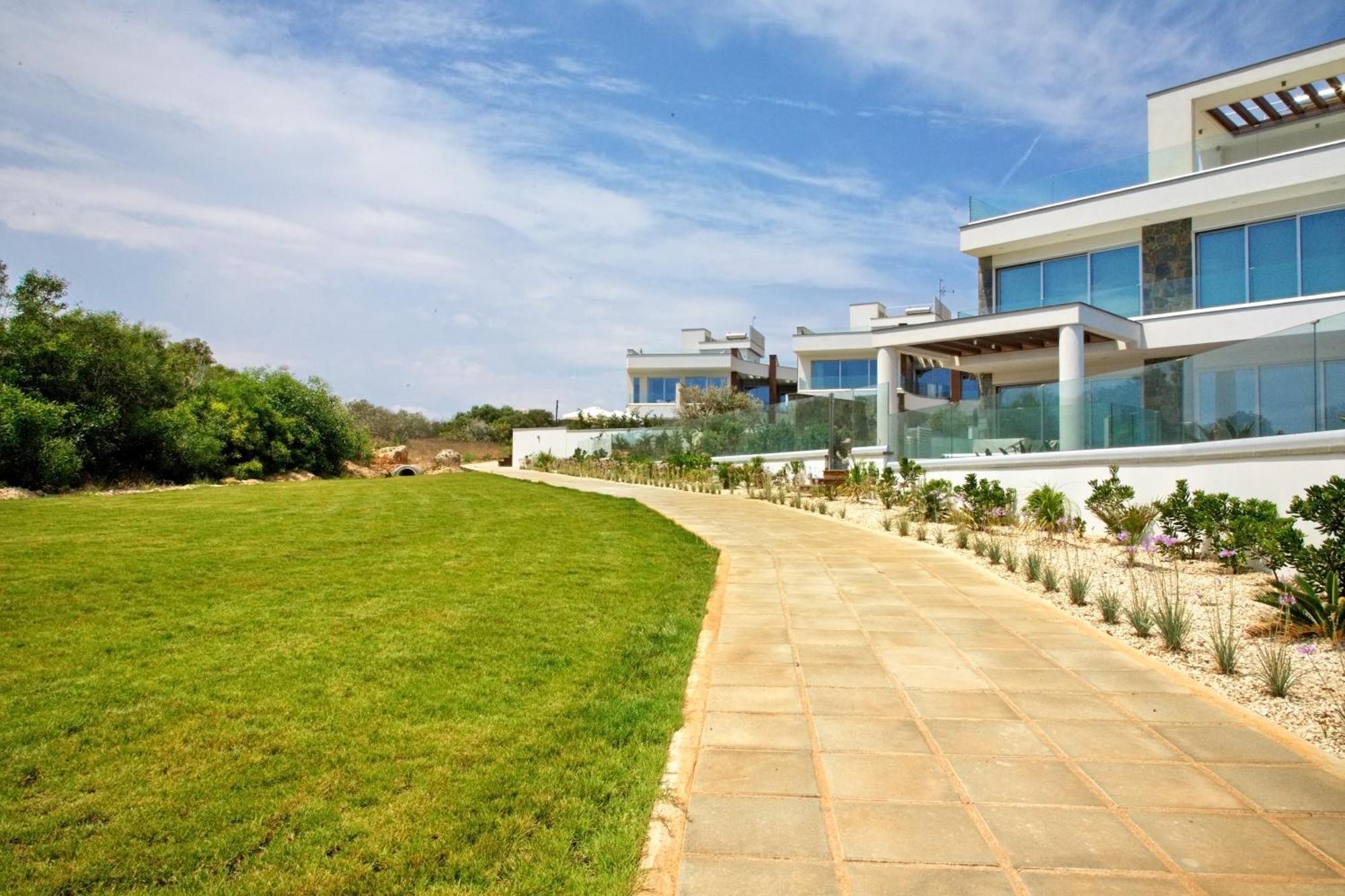 Beachfront Luxury Villa Idania Ayia Napa Exterior photo