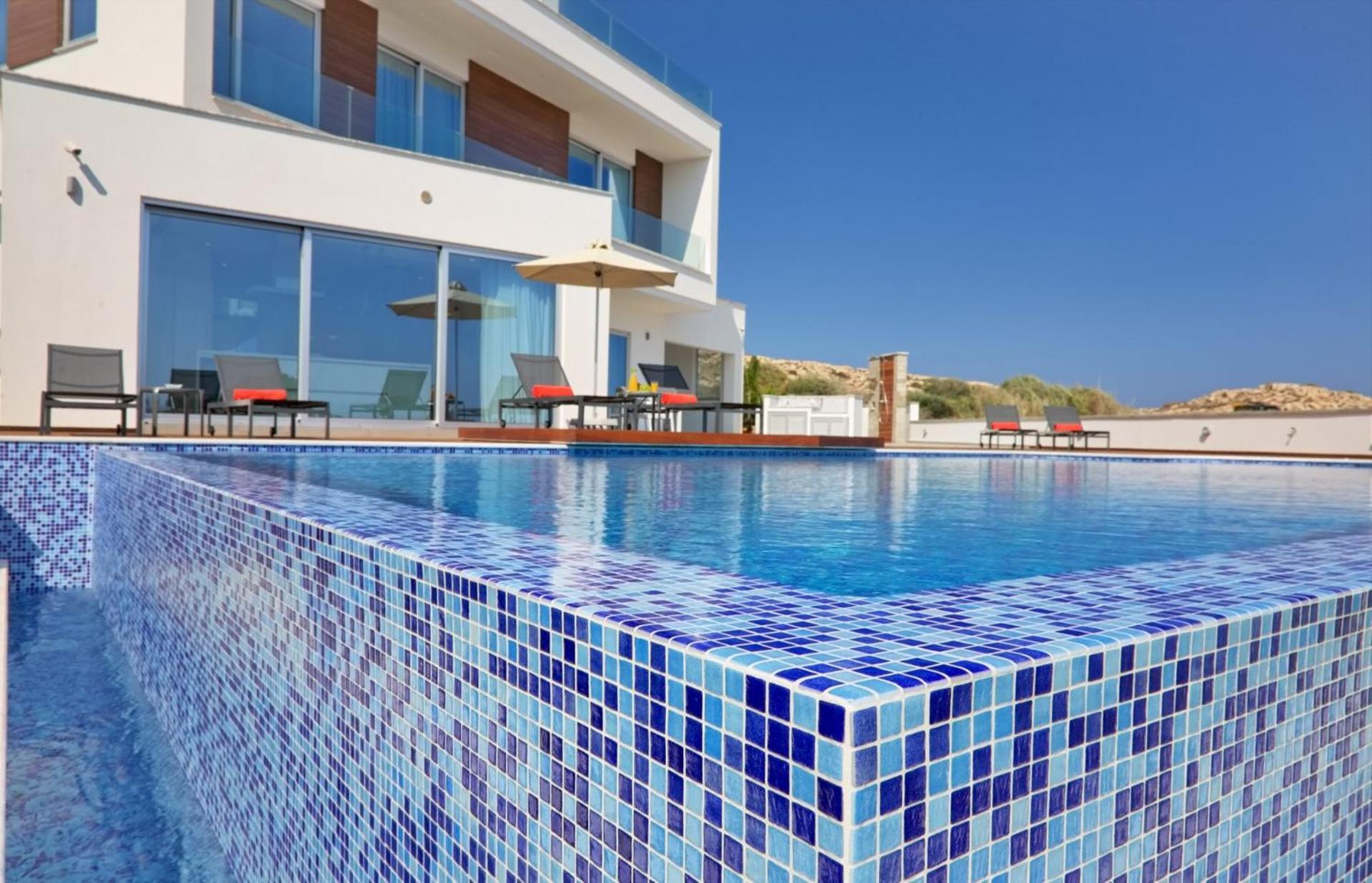 Beachfront Luxury Villa Idania Ayia Napa Exterior photo