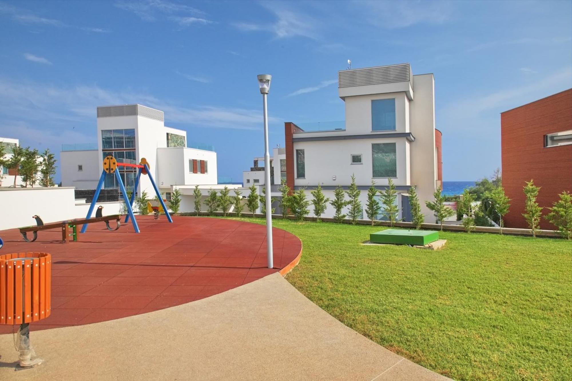 Beachfront Luxury Villa Idania Ayia Napa Exterior photo